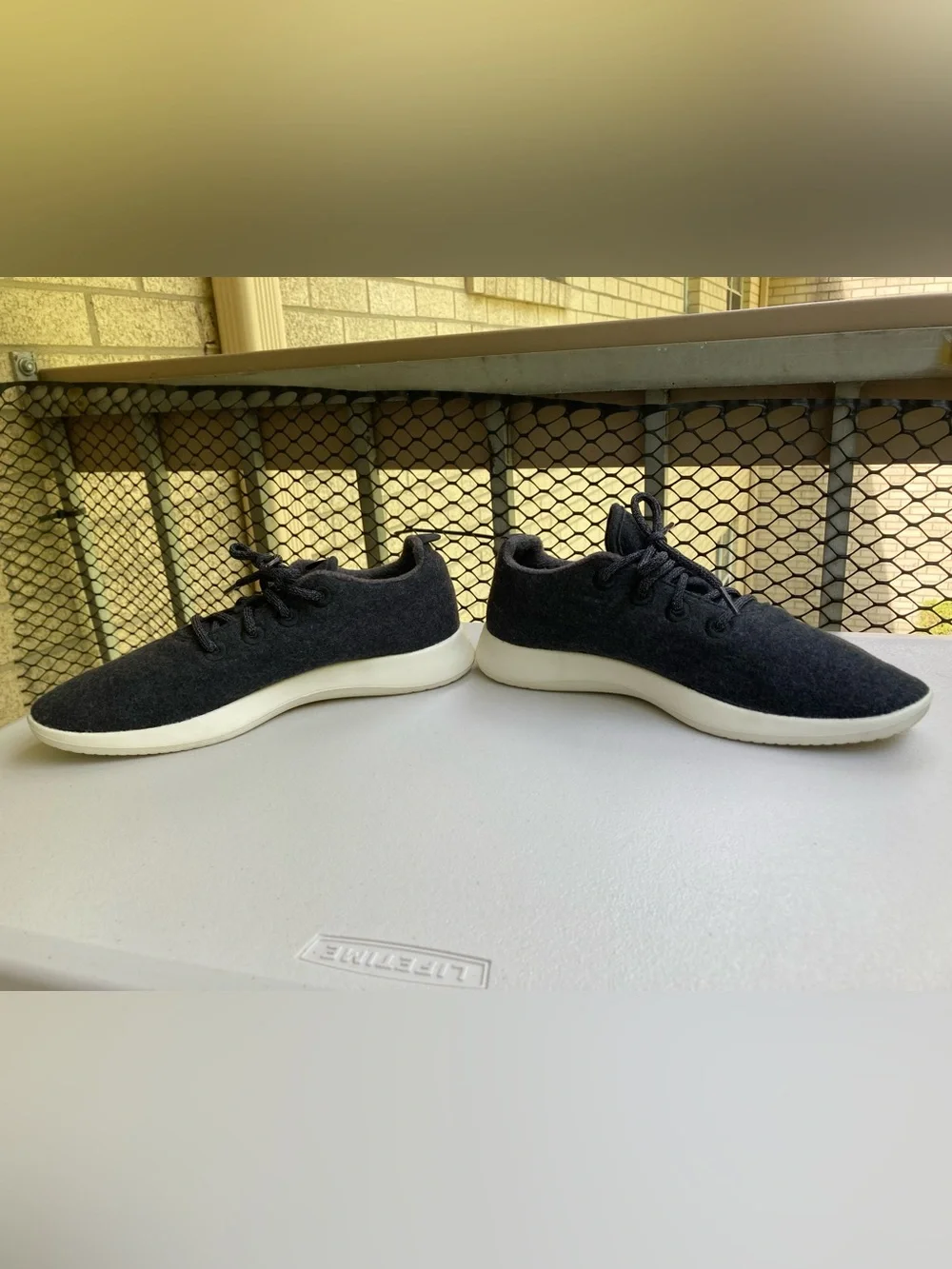 Allbirds Men's Size 11 Wool Runners Mizzles Merino Wool Dark Grey Sneakers